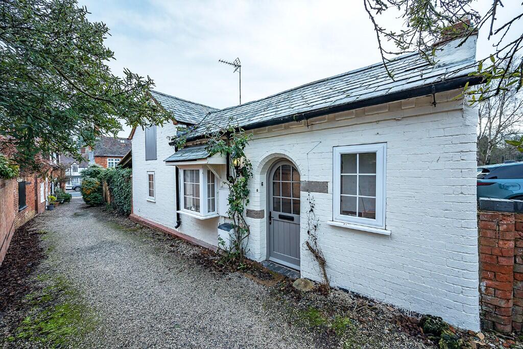 Main image of property: Becks Croft, Henley-In-Arden, Warwickshire, B95