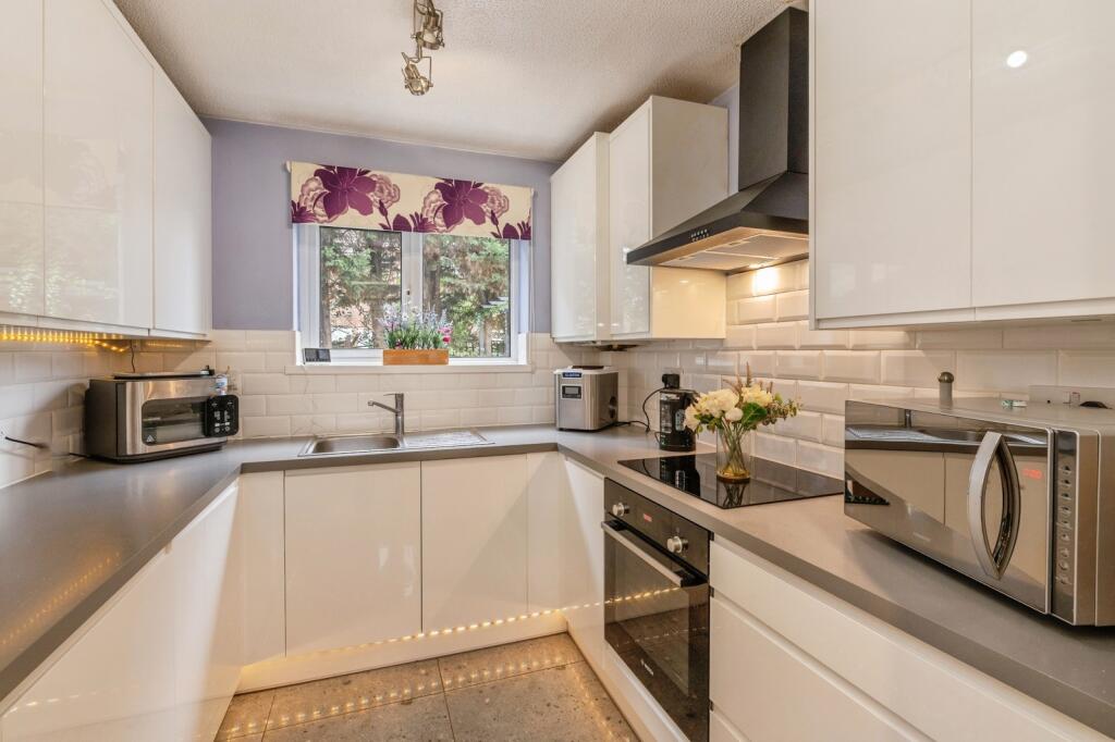 Main image of property: Roding Way, Wickford, SS12