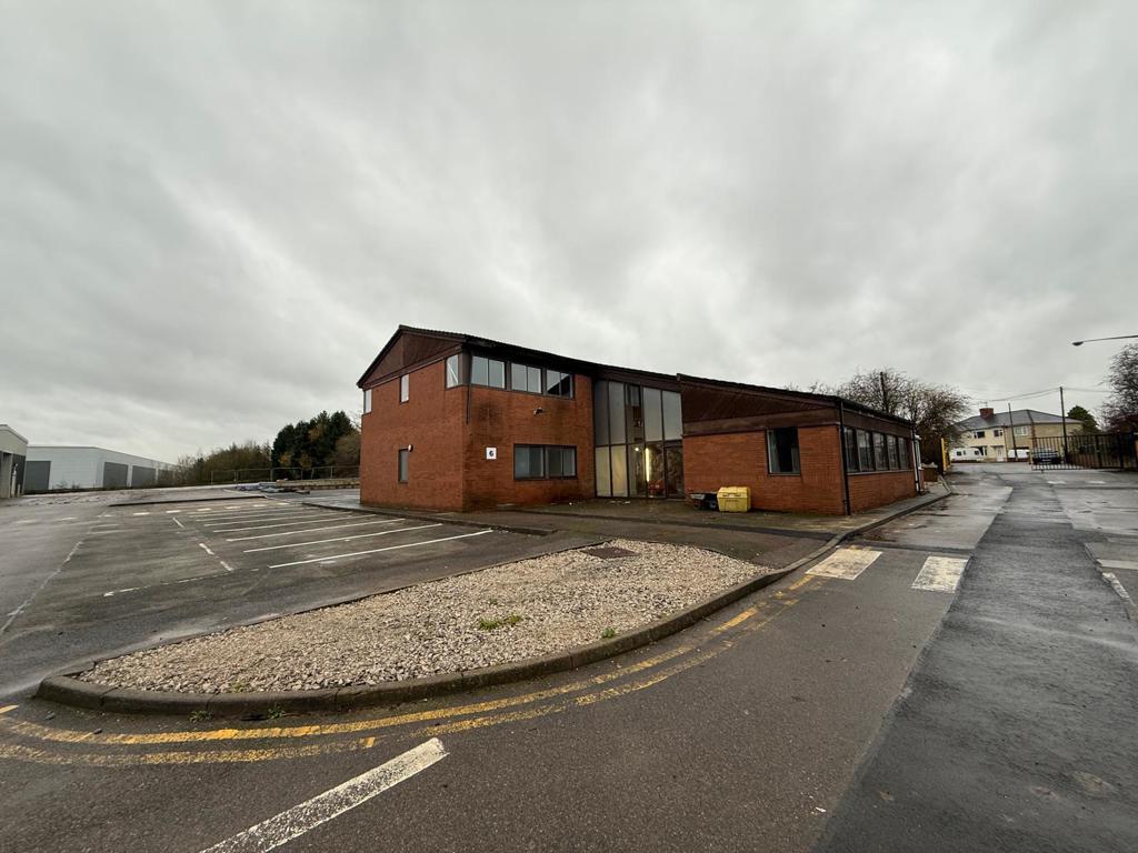 Main image of property: Unit 6, Milnhay Industrial Park, Milnhay Road, Langley Mill, Nottingham, Derbyshire, NG16 4AR