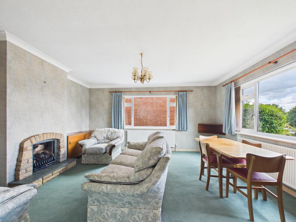 House in Dudley - View 5