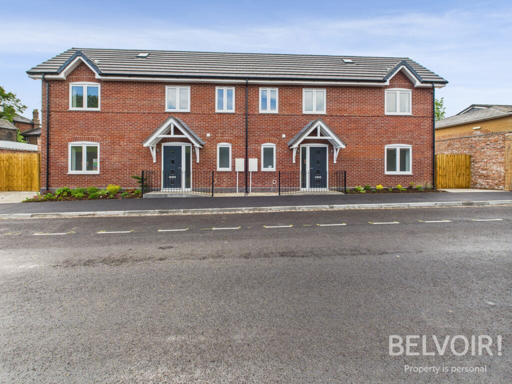 3-bed semi-detached on Garden Street, Newcastle Under Lyme, ST5, £225,000
