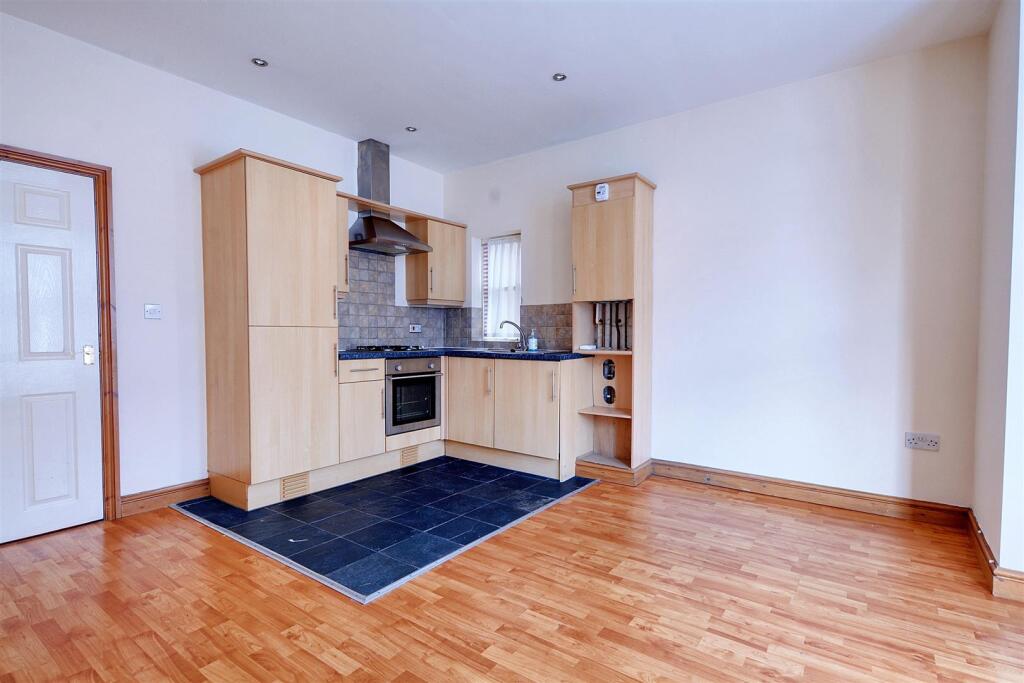 Apartment in Nottingham, Sherwood - More