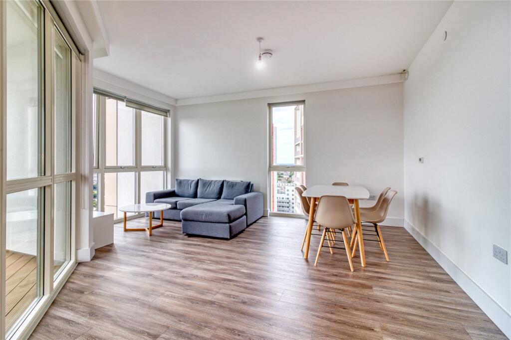 Main image of property: Argo Apartments, 
4 Silvertown Way, E16