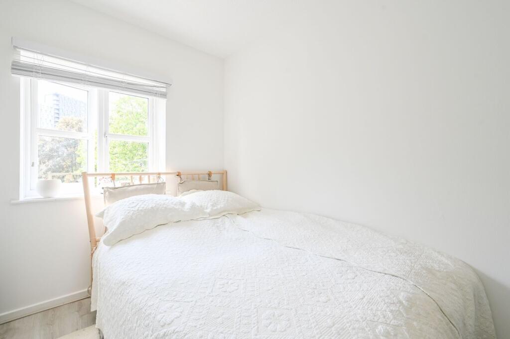 Apartment in London, South Bermondsey, Bermondsey - View 4
