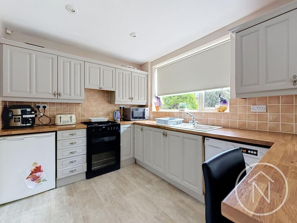 House in Billingham, Wolviston Court, Stockton-on-Tees - View 3