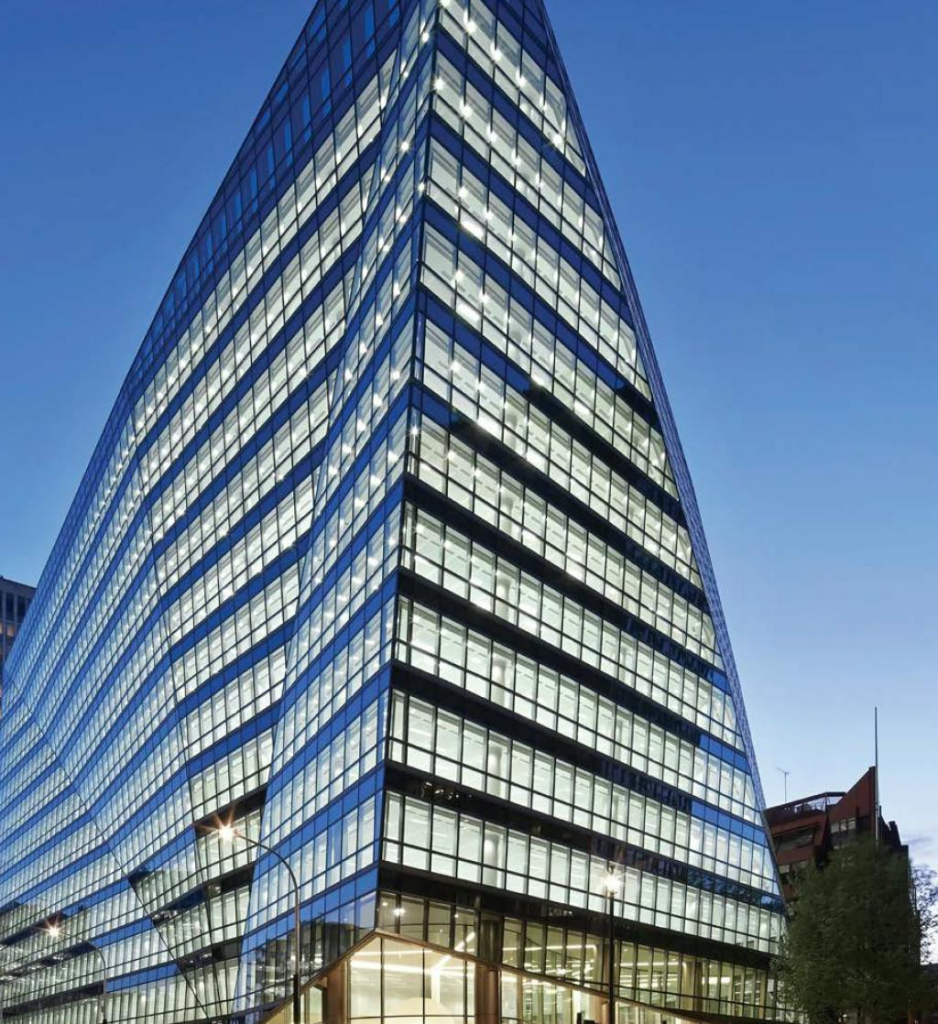 62 Buckingham Gate External.png