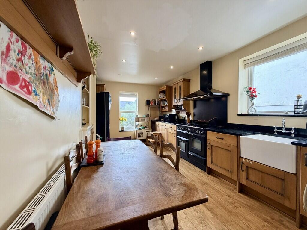 House in Plymouth - View 5