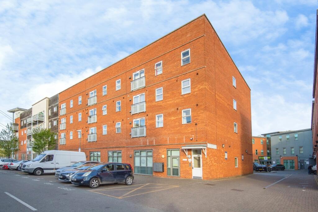 Main image of property: Compair Crescent, Ipswich, Suffolk, IP2
