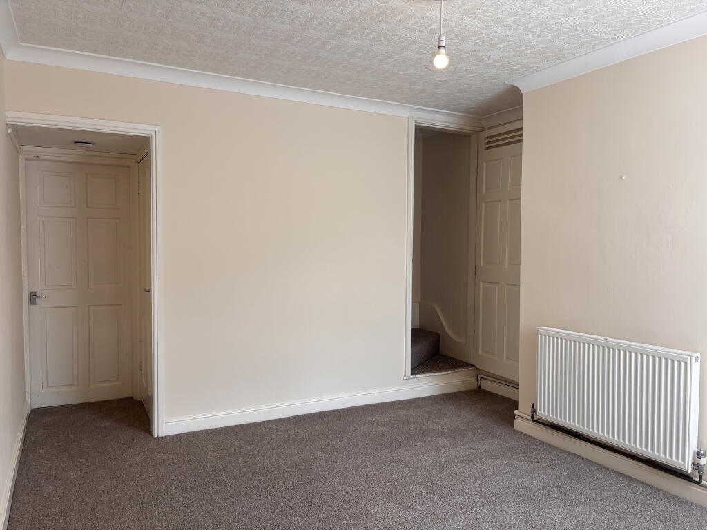 House in Mansfield, Berry Hill - View 4