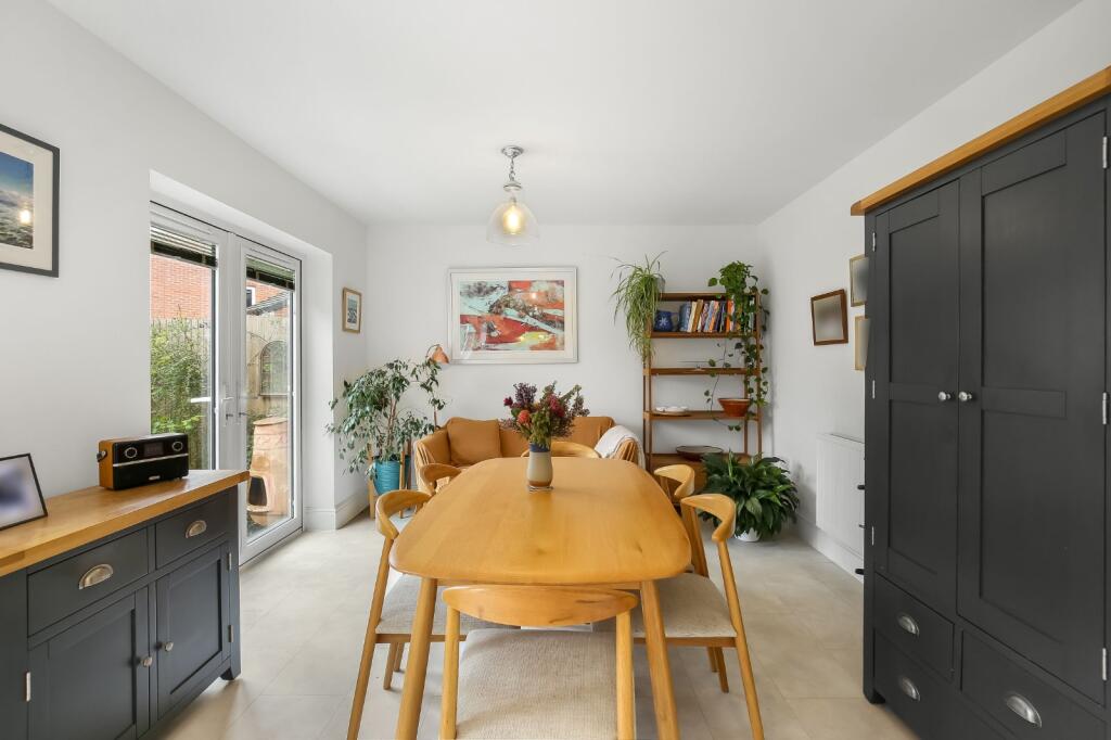 House in Salisbury - View 3