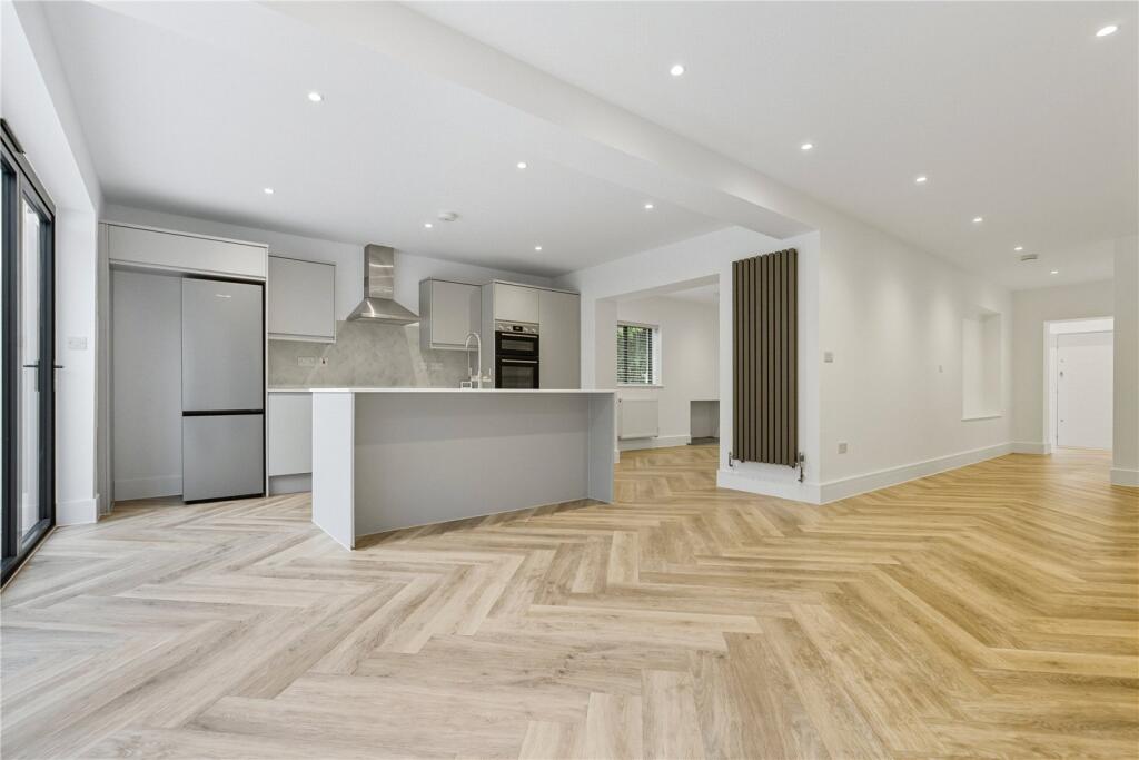 Norwich Road, Besthorpe, Attleborough, Norfolk, NR17 photo 2