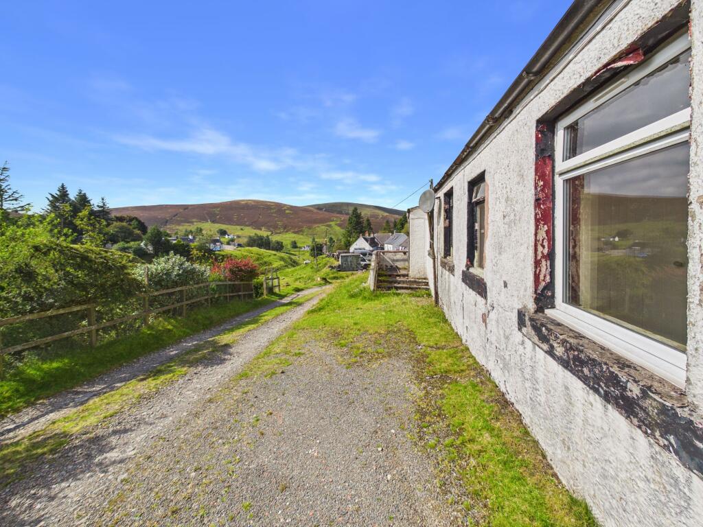House in Motherwell - View 4