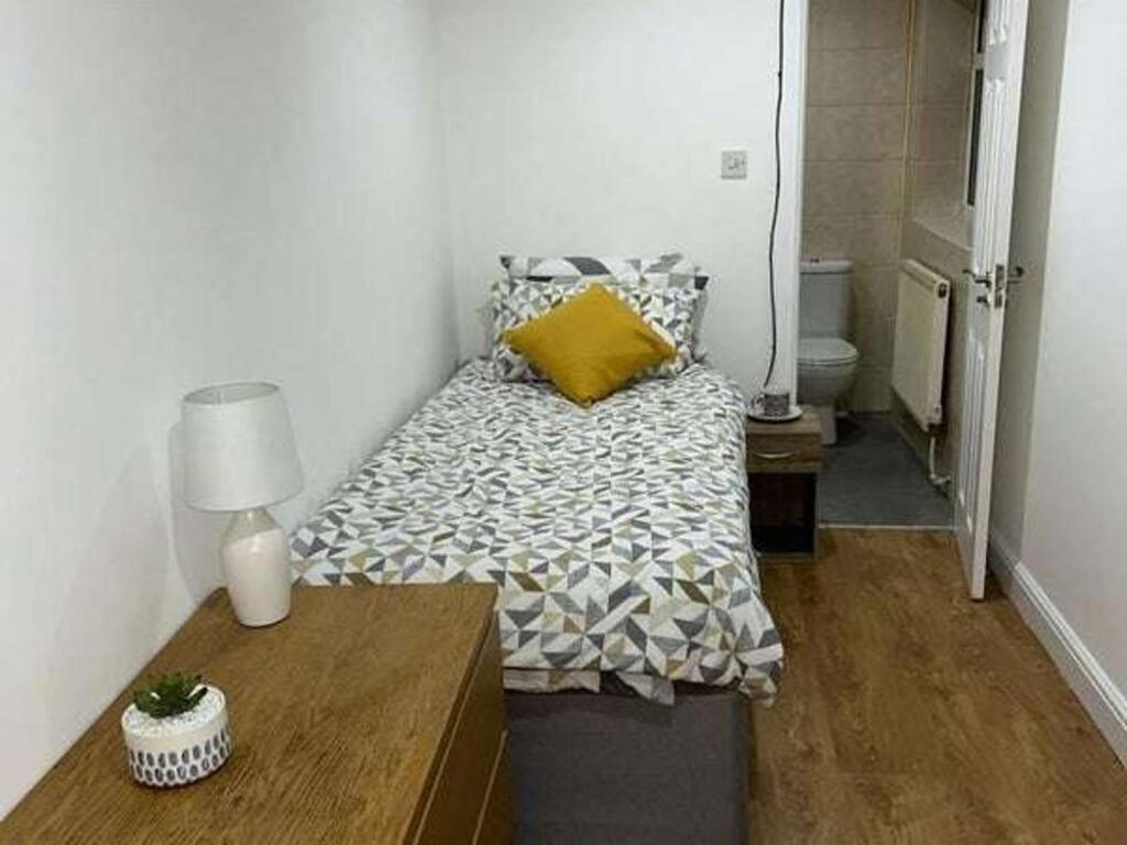 Main image of property: 11