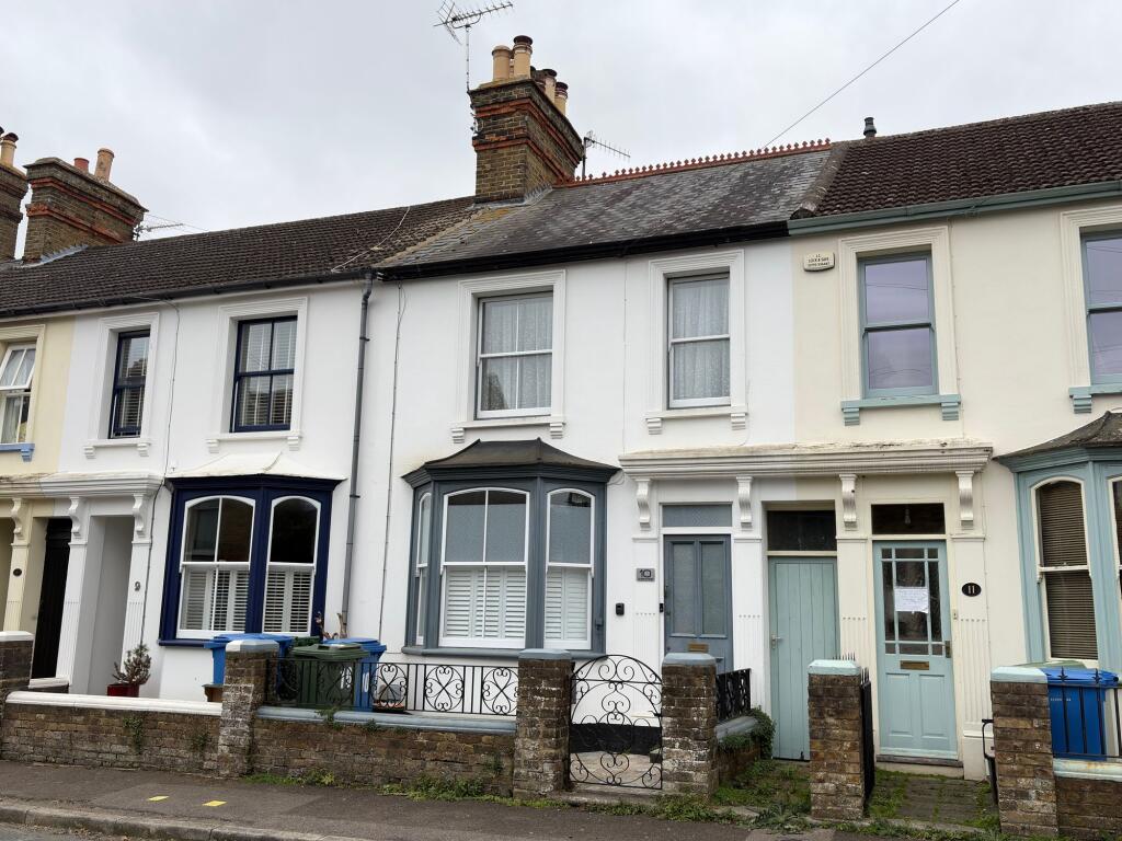 Main image of property: Queens Road, Faversham, ME13