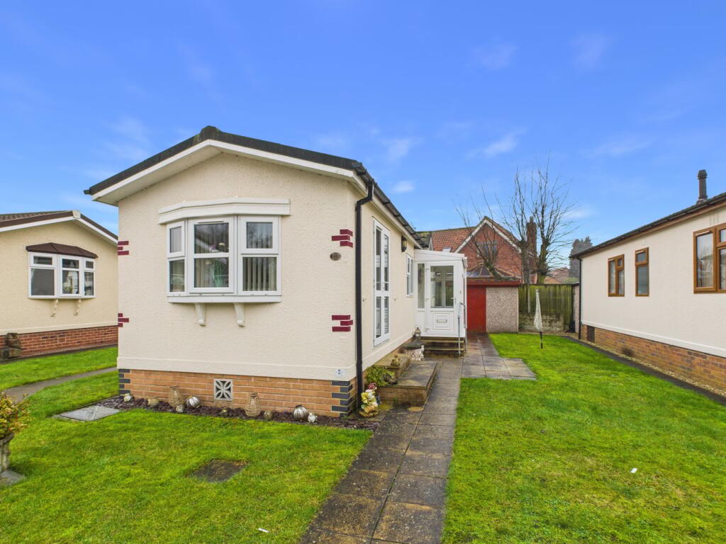 Main image of property: Fairholme Park, Ollerton, Newark, NG22