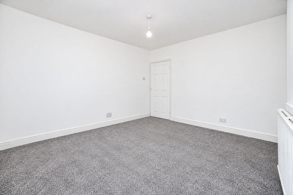 House in Nottingham - View 5