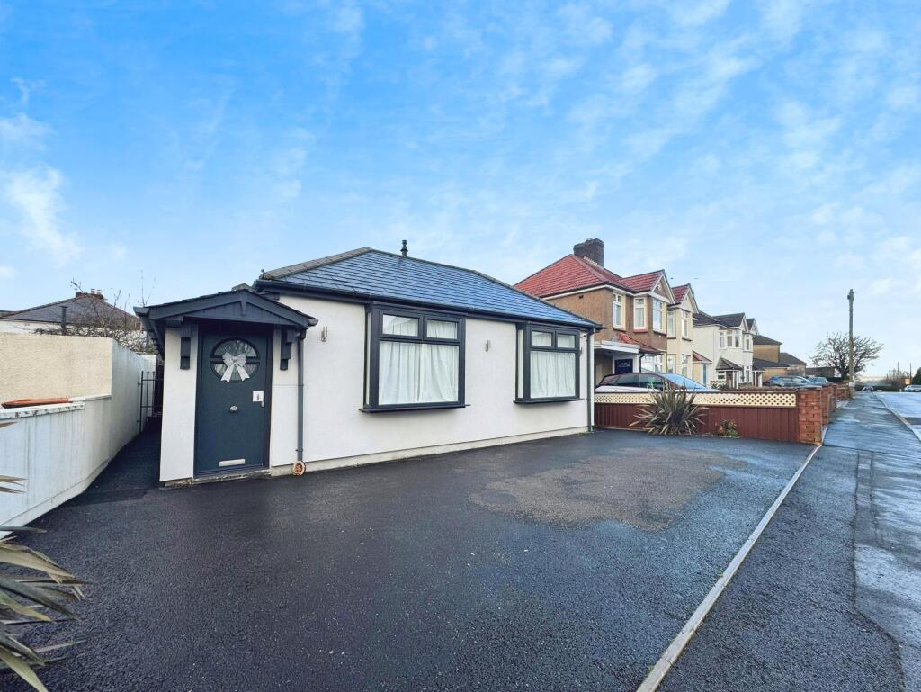 Main image of property: Cefn Walk, Rogerstone, Newport