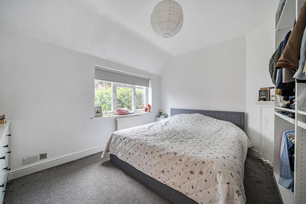 Bloomhall Road, London photo 3