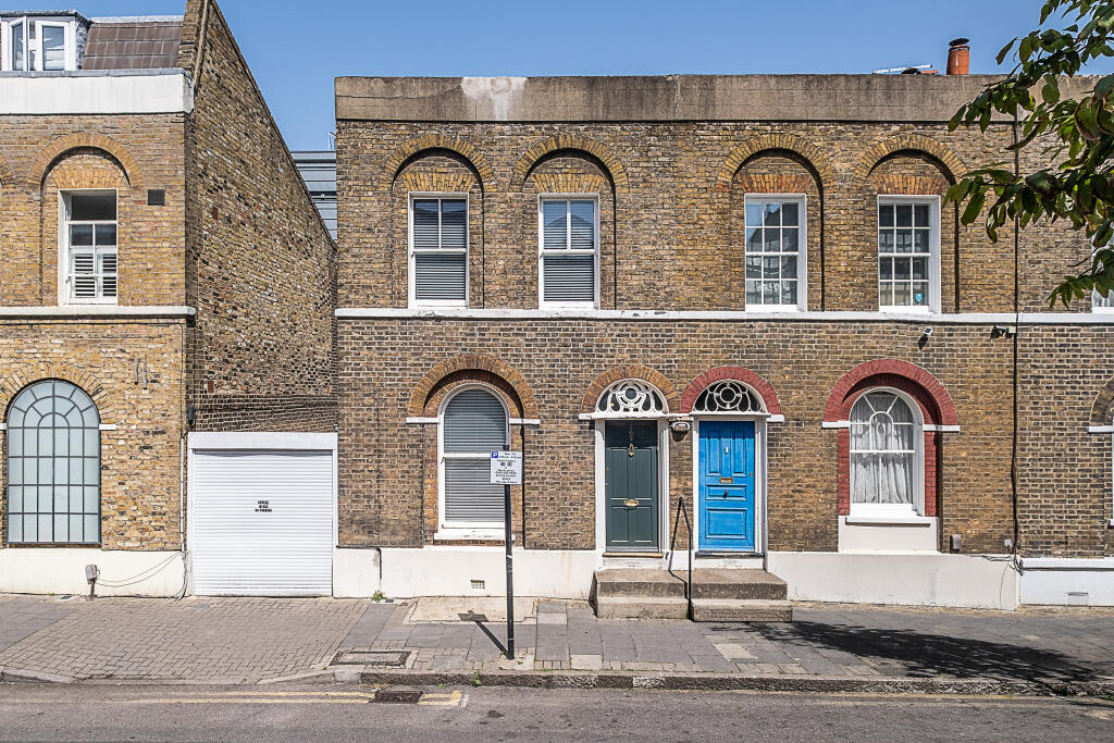 Main image of property: Clapham Manor Street, London, SW4