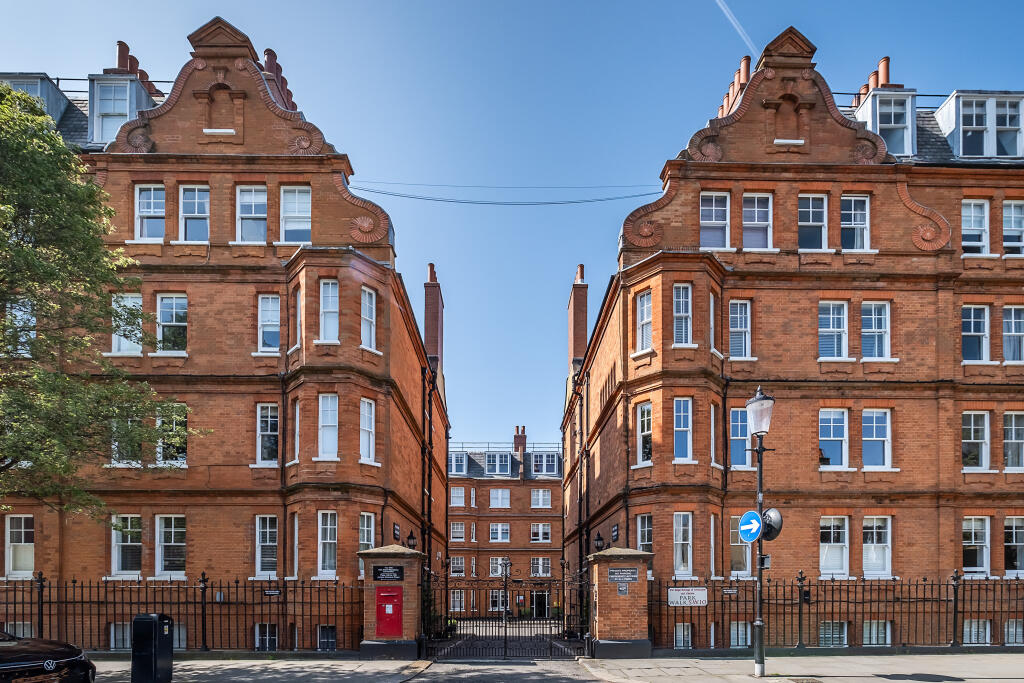 Main image of property: Park Walk, London, SW10