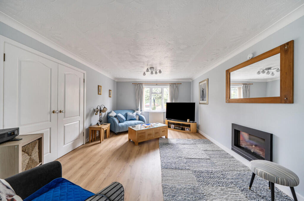 House in Exeter - View 2