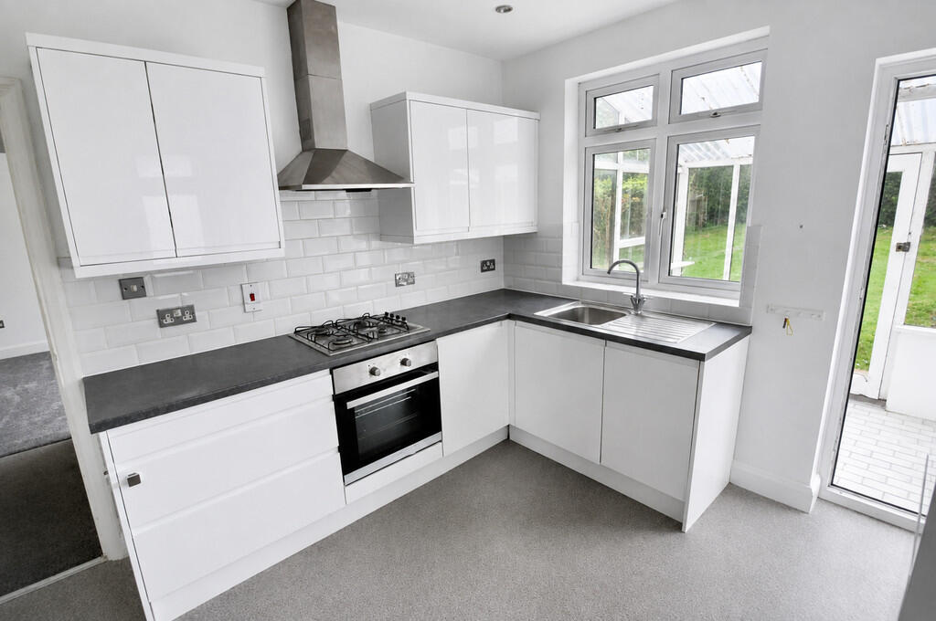 House in Southend-on-Sea - View 4