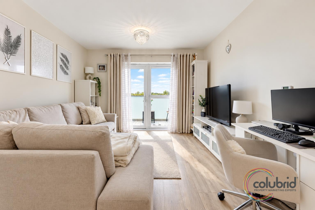 Apartment in South Ockendon, West Thurrock - View 2