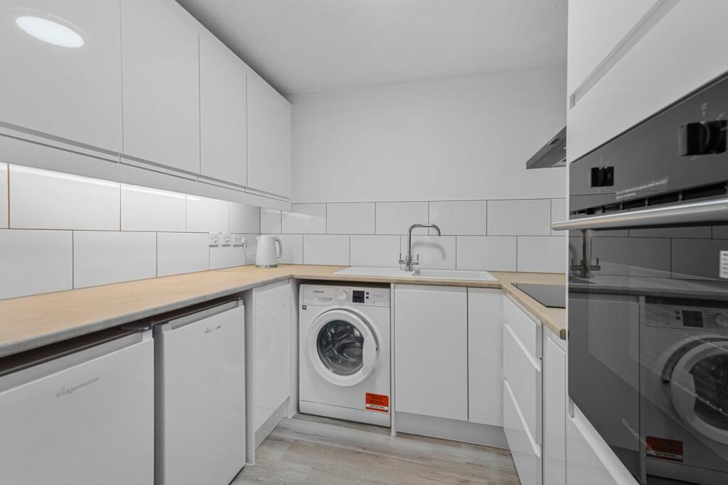 Main image of property: Farm Close, Staines-upon-Thames, TW18