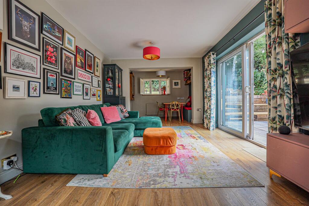 House in Watford - View 5