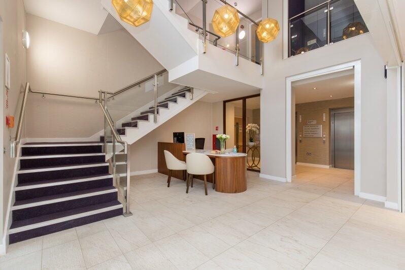 Darlaston Road, London, SW19 photo 2