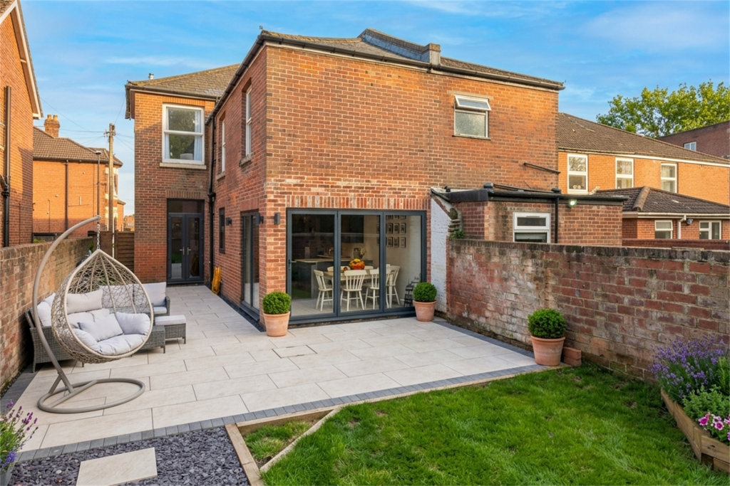 Main image of property: Southampton