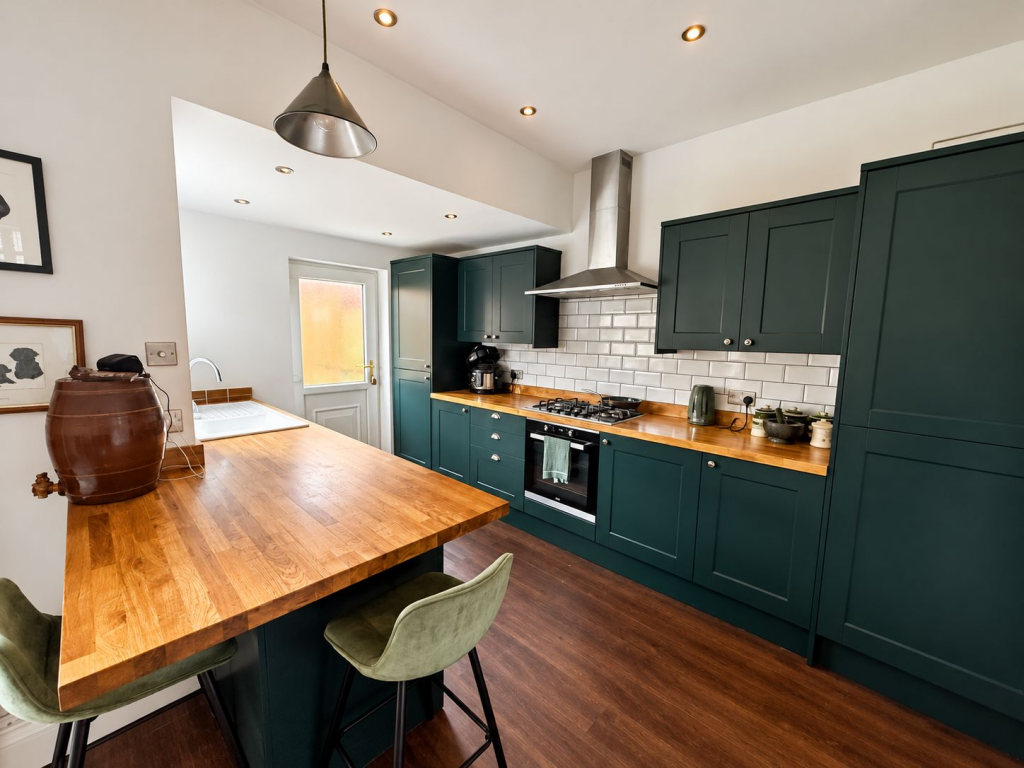 House in Stockton-on-Tees - More