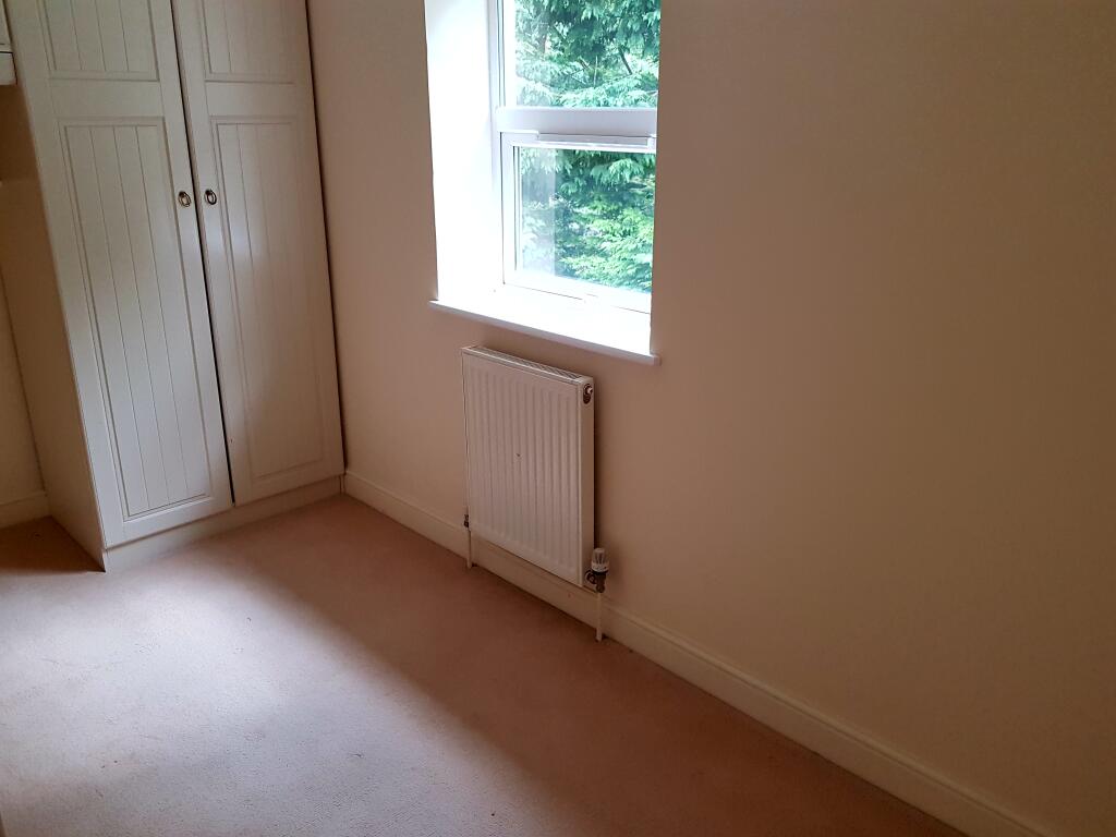 Apartment in Torquay - More