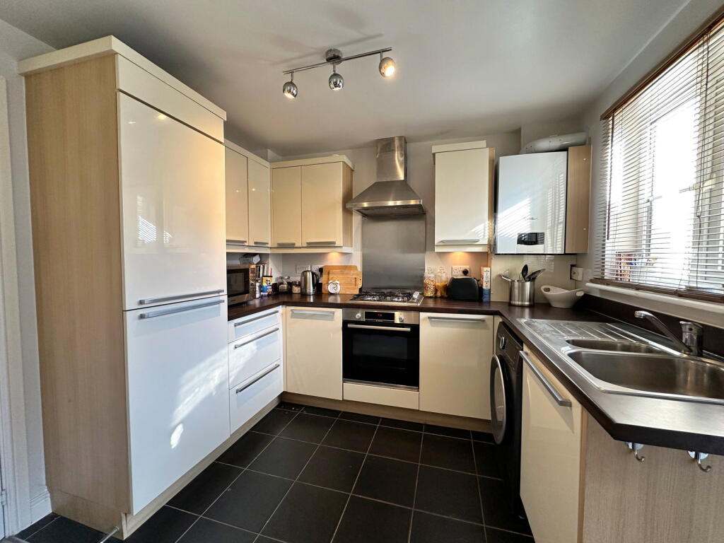 Buzzard Road, Tavistock, PL19 9FY photo 2