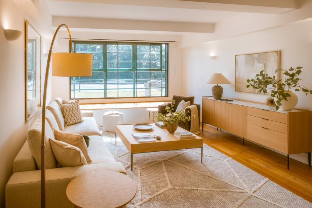 Main image of property: Western Avenue, Perivale, Greenford, UB6