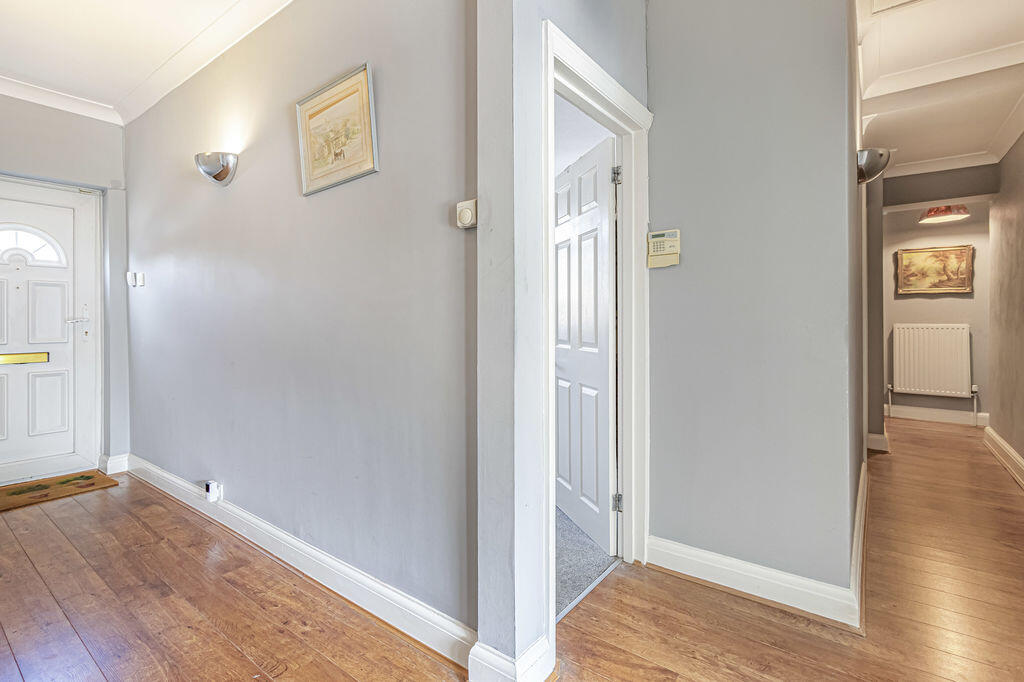 House in Dartford - View 5