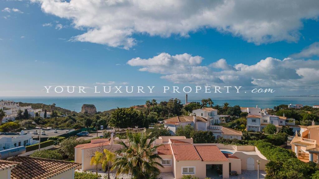 Main image of property: Algarve, Ferragudo