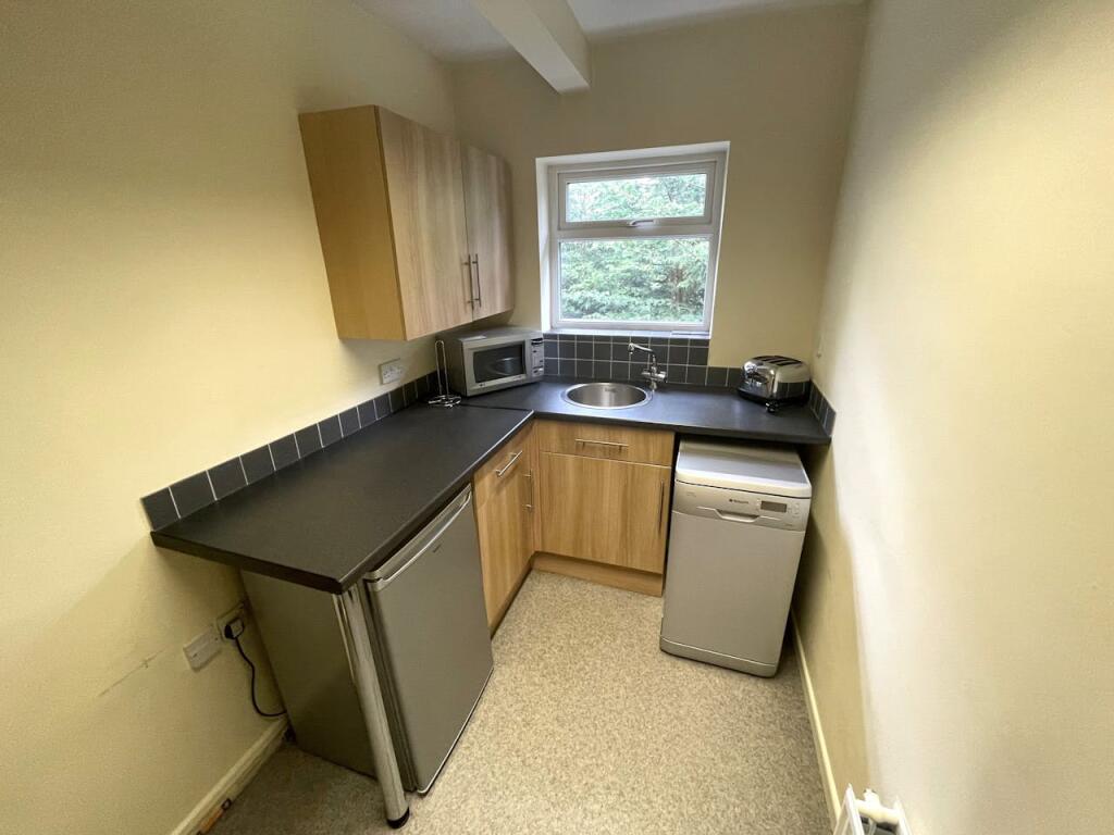 Additional image 6 of First Floor, 966 Old Lode Lane, Solihull, B92 8LN