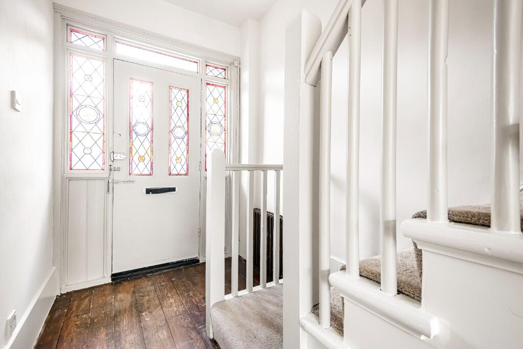 Gordon Road, London, E18 - View 3