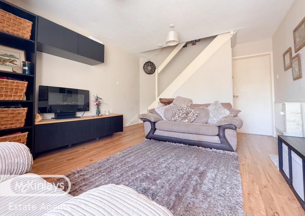 2 Bedroom house for sale, Bartlett Close, Taunton photo 4