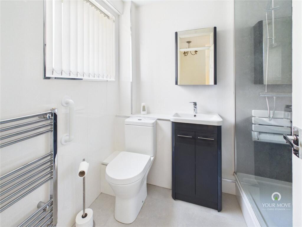 Apartment in North Tyneside, North East - View 5