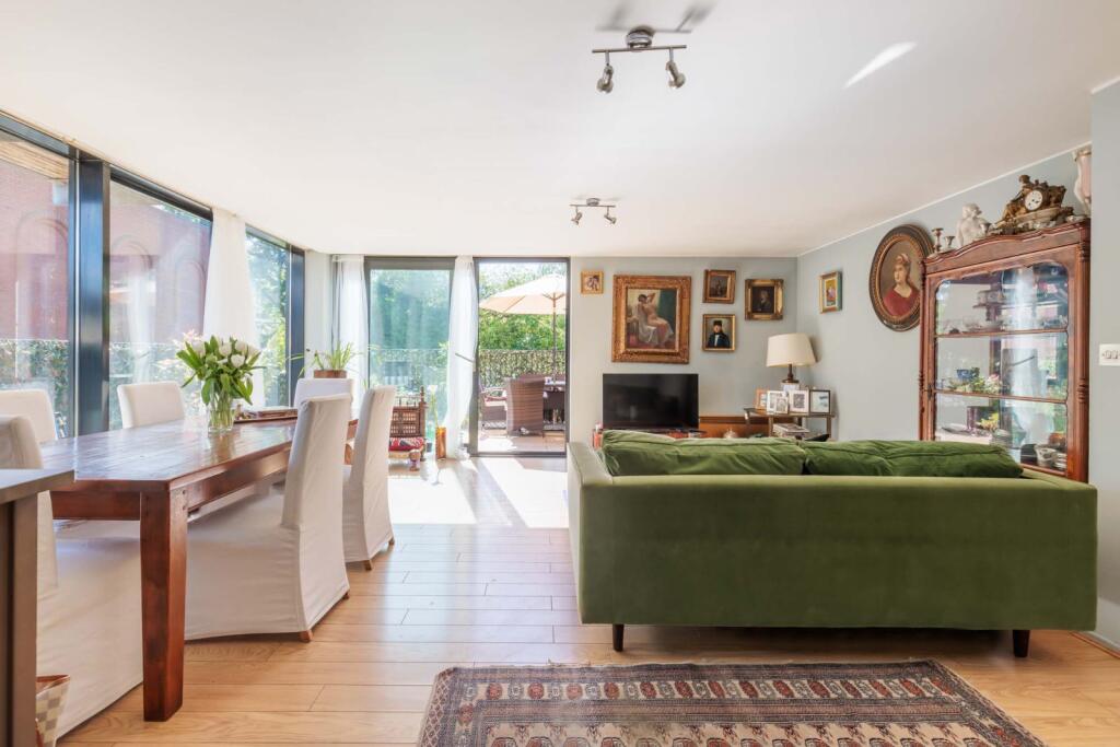 Apartment in London, Hammersmith - View 4