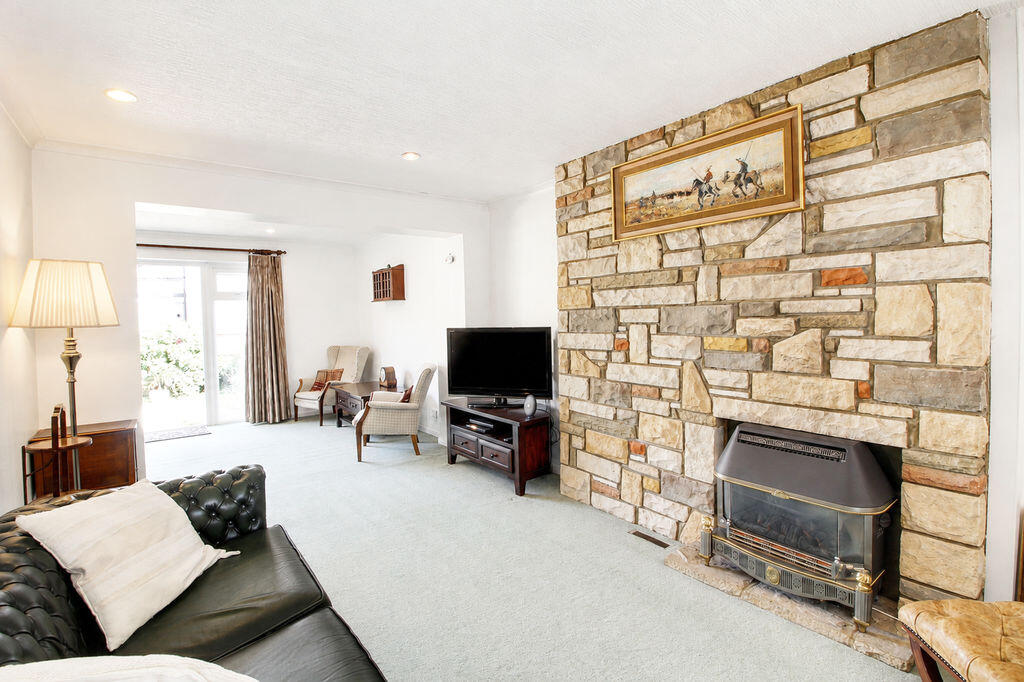 House in Enfield - View 5