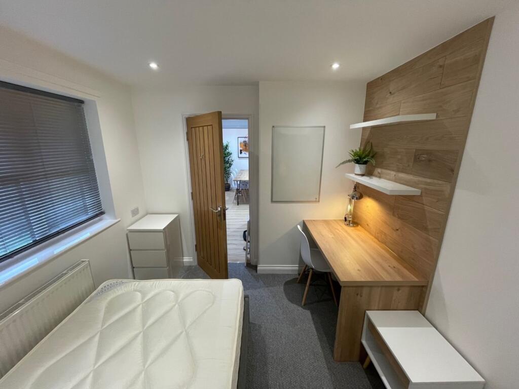 House in Exeter, Beacon Heath - More