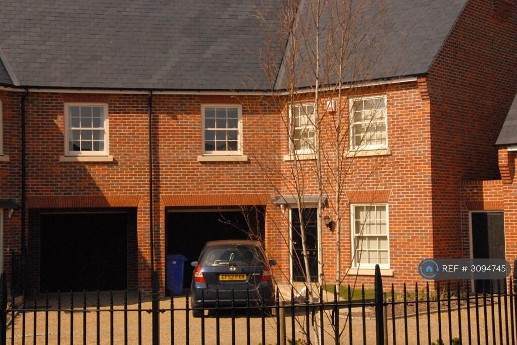 Main image of property: St Georges Square, Reydon, IP18