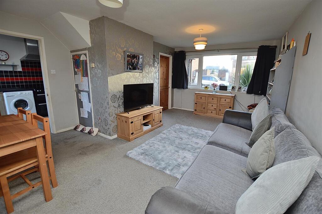 Main image of property: 18 Gayle Road, Tattershall