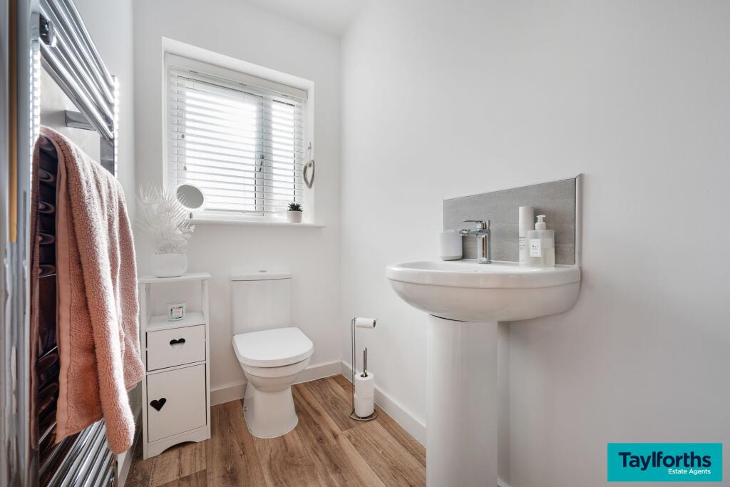 Additional image 14 of Lane Ends Close, Barnoldswick, BB18