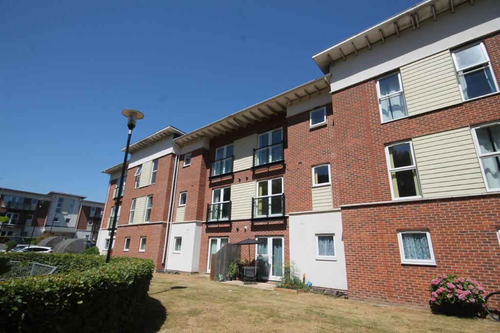 Main image of property: Park View Road, Leatherhead