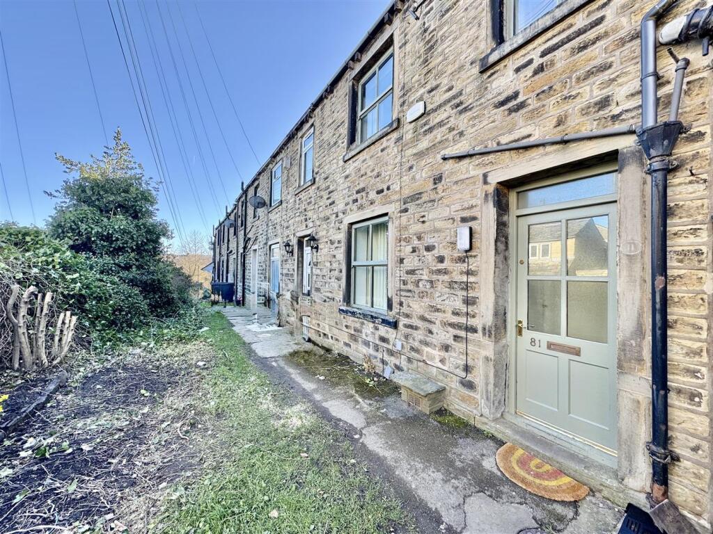 Main image of property: Westgate, Almondbury, Huddersfield, HD5 8XQ