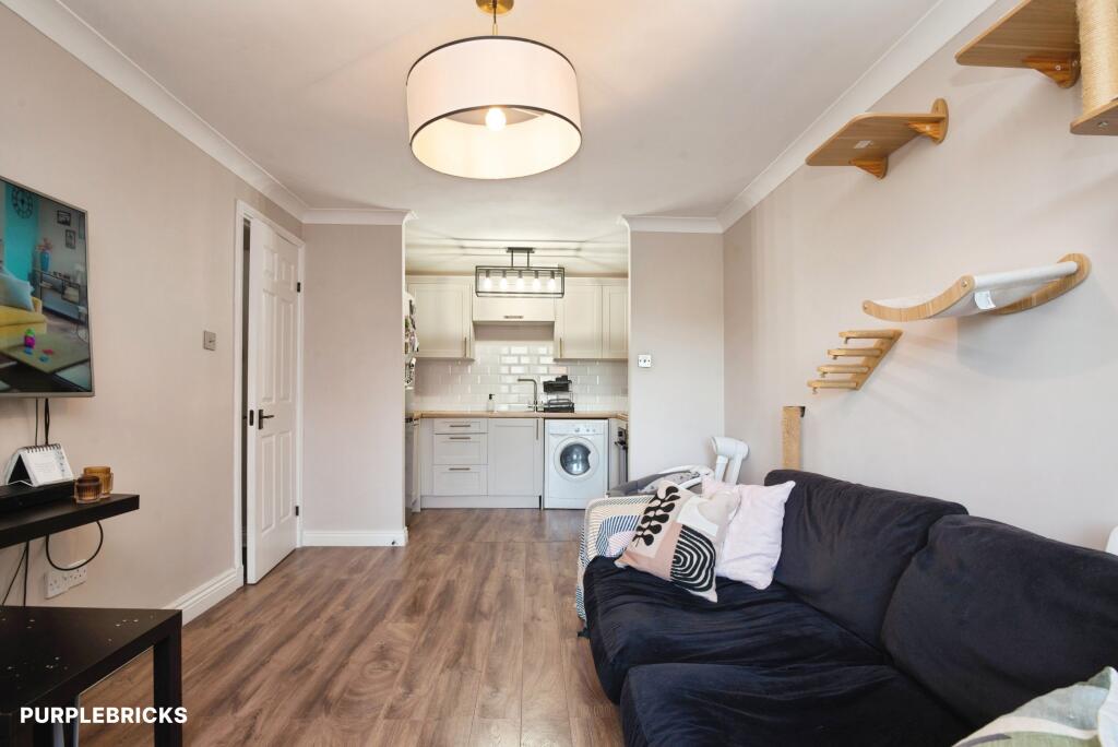 Apartment in Cardiff - View 4